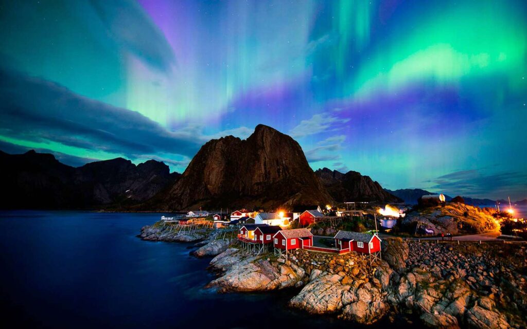 Scandinavian Expedition with Northern Lights